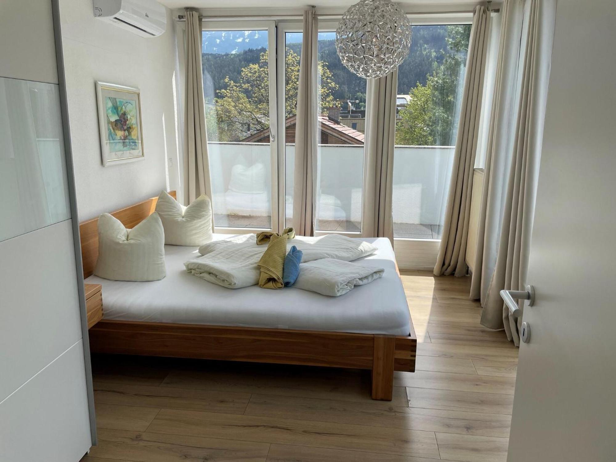 Apartment In Innsbruck Near Ambras Castle Exterior photo